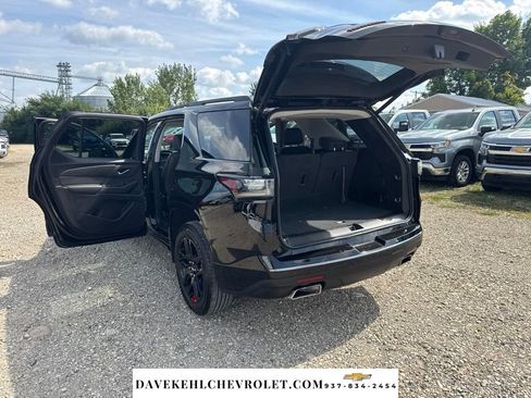 Used 2020 Chevrolet Traverse Premier w/ Redline Edition AWD/4WD image 12