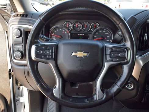 Used 2021 Chevrolet Silverado 1500 LT RWD image 6
