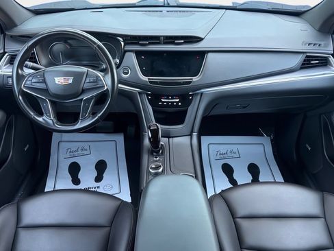 Used 2021 Cadillac XT5 Luxury AWD/4WD image 16