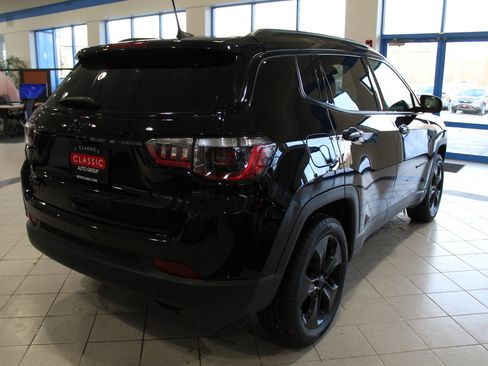 Used 2020 Jeep Compass Altitude image 5