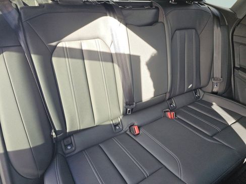 Used 2023 Audi Q4 e-tron Premium Plus image 28