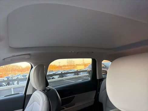 New 2026 Lincoln Nautilus Premier w/ Equipment Group 102A image 11