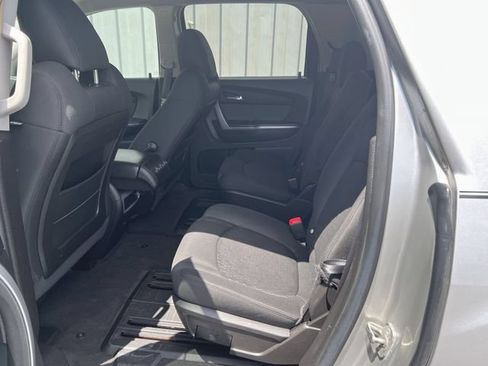 Used 2008 GMC Acadia SLE w/ Preferred Package FWD image 12