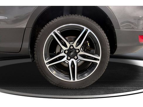 Used 2019 Ford Escape SEL AWD/4WD image 40