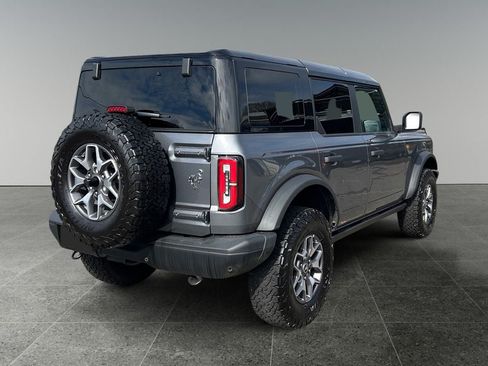 Used 2025 Ford Bronco Badlands AWD/4WD image 7