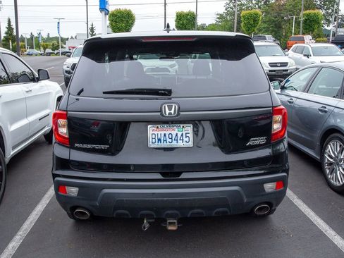 Used 2019 Honda Passport Sport image 4