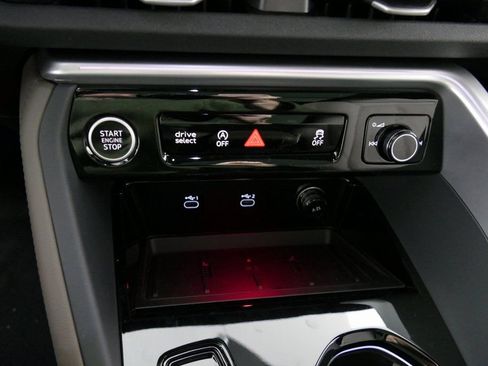 New 2025 Audi Q5 Premium Plus image 19