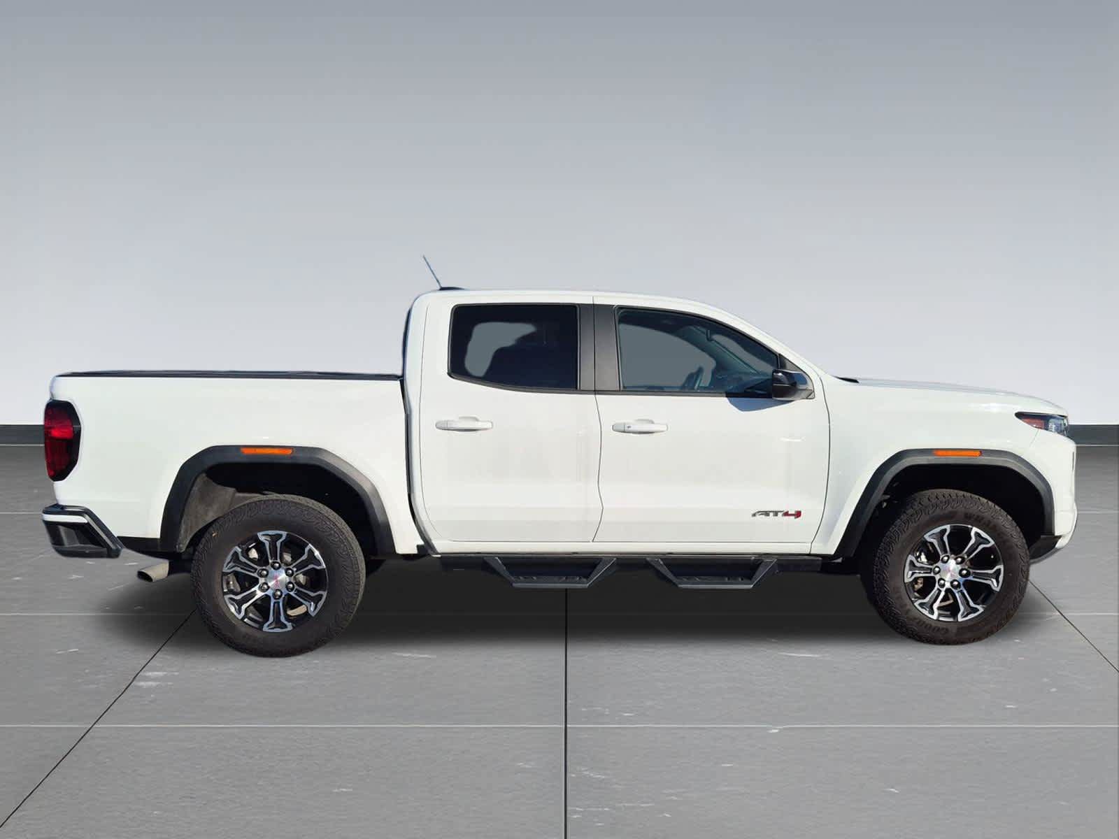 Used 2023 GMC Canyon AT4 AWD/4WD image 7