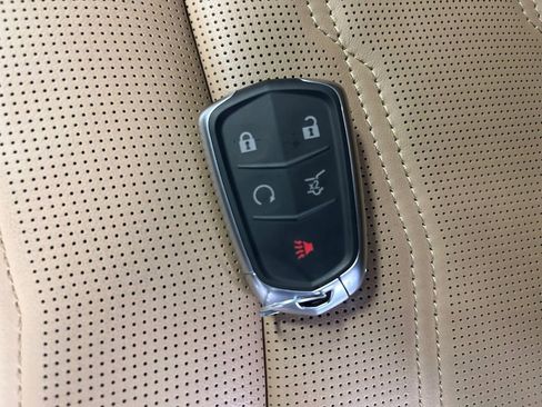 New 2025 Cadillac XT6 Sport w/ Platinum Package image 33