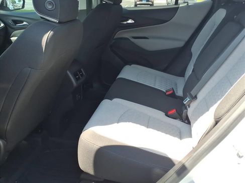 Used 2022 Chevrolet Equinox LT FWD image 22
