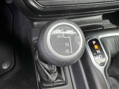 Used 2021 Jeep Wrangler Unlimited Sport image 18