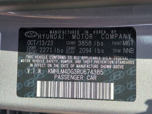 Used 2024 Hyundai Elantra SEL image 36