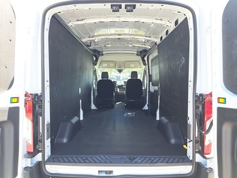 New 2026 Ford Transit 250 148 Medium Roof w/ Load Area Protection Package RWD image 11
