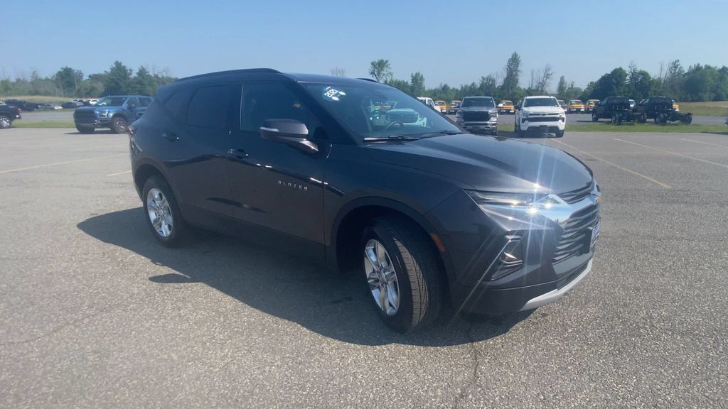 Certified 2021 Chevrolet Blazer LT AWD/4WD image 2