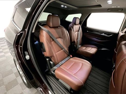 Used 2021 Buick Enclave Avenir image 22