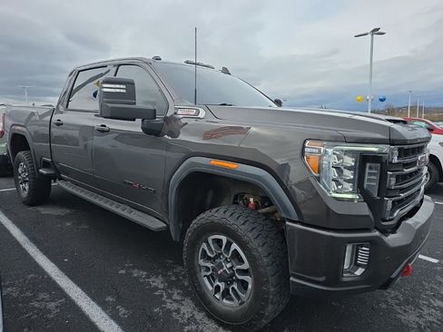 Used 2021 GMC Sierra 2500 AT4 w/ AT4 Preferred Package image 7