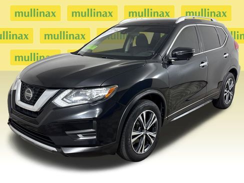 Used 2019 Nissan Rogue SV w/ Premium Package image 14