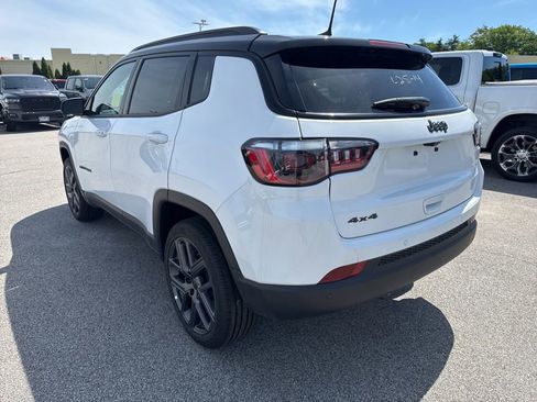 New 2026 Jeep Compass Limited AWD/4WD image 3