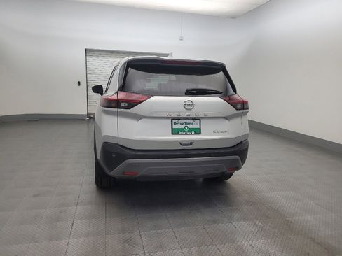 Used 2021 Nissan Rogue SV AWD/4WD image 6