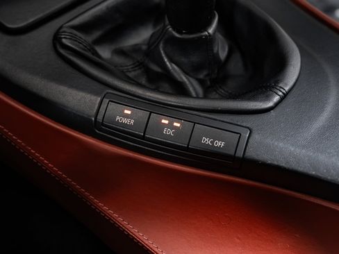 Used 2008 BMW M3 Convertible image 32