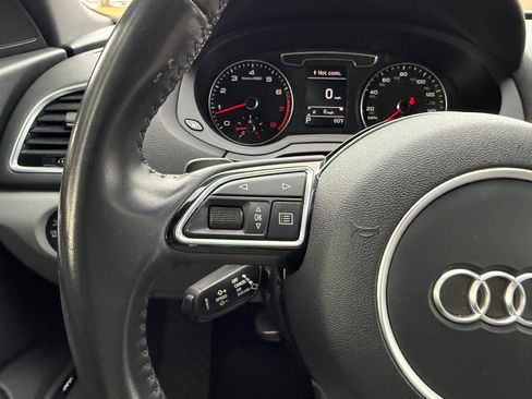 Used 2018 Audi Q3 2.0T Premium Plus image 22