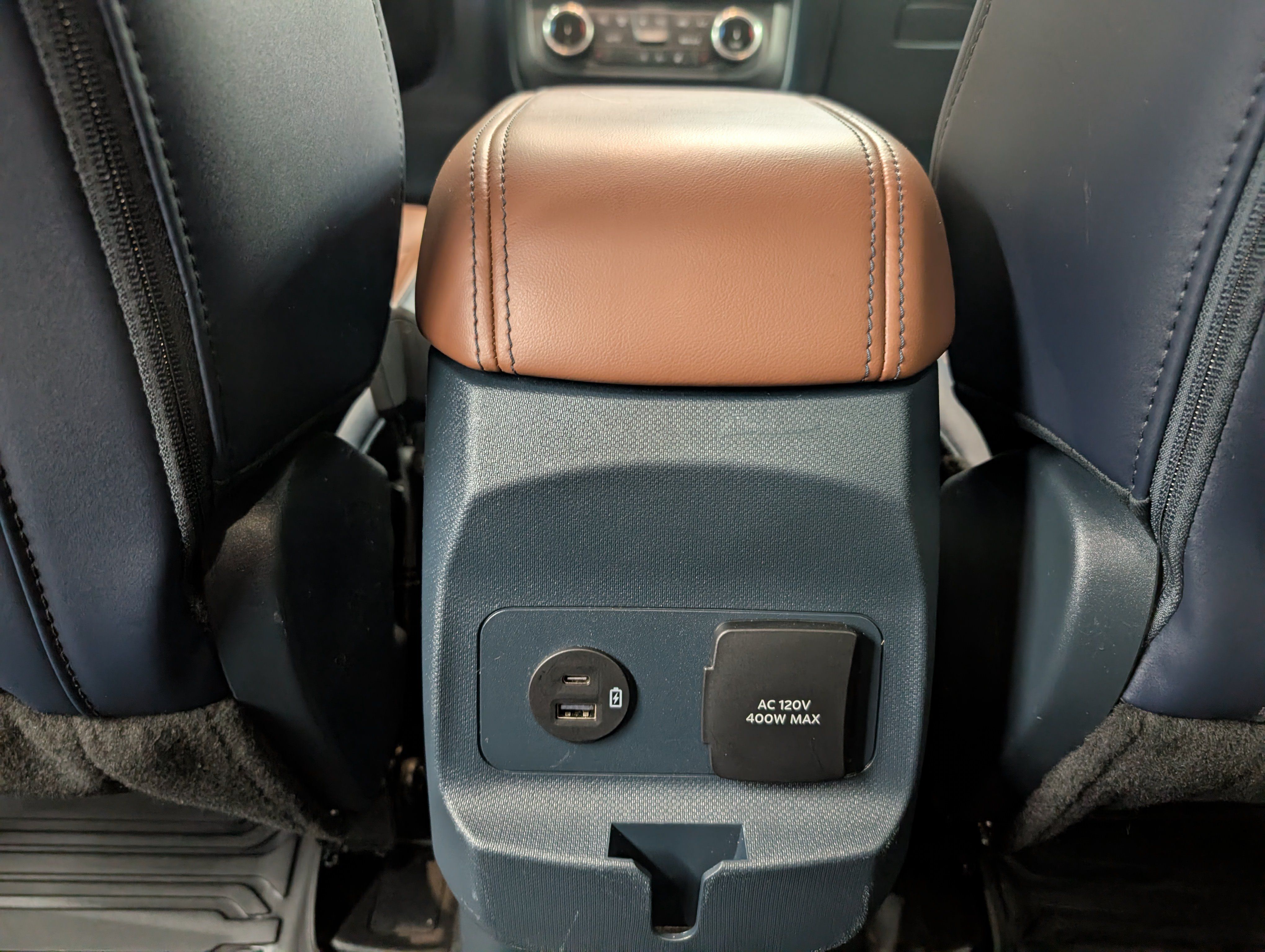 Used 2024 Ford Maverick Lariat FWD image 10