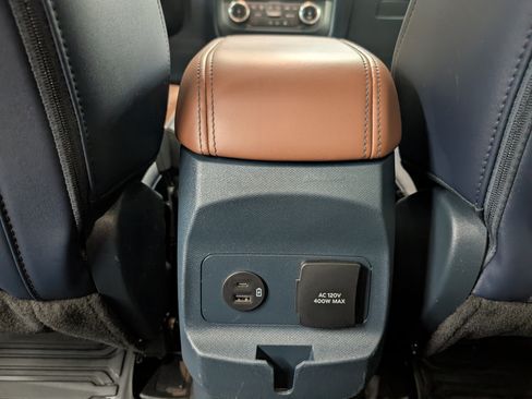 Used 2024 Ford Maverick Lariat FWD image 10