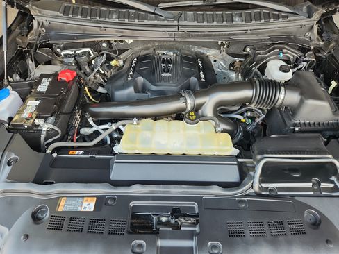 Used 2019 Lincoln Navigator Reserve AWD/4WD image 23