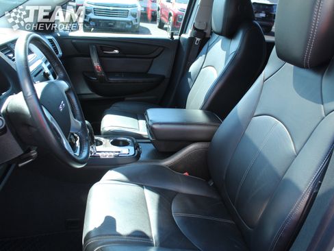 Used 2017 GMC Acadia Limited SLT image 11