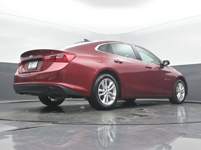 Used 2017 Chevrolet Malibu LT FWD image 49