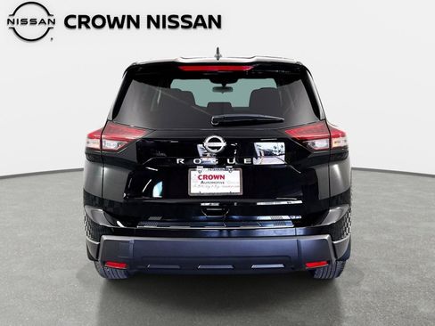 New 2026 Nissan Rogue SV FWD image 6