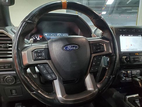 Used 2018 Ford F150 Raptor w/ Equipment Group 802A Luxury image 32