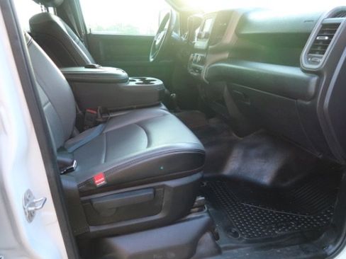 Used 2024 RAM 2500 Tradesman AWD/4WD image 9