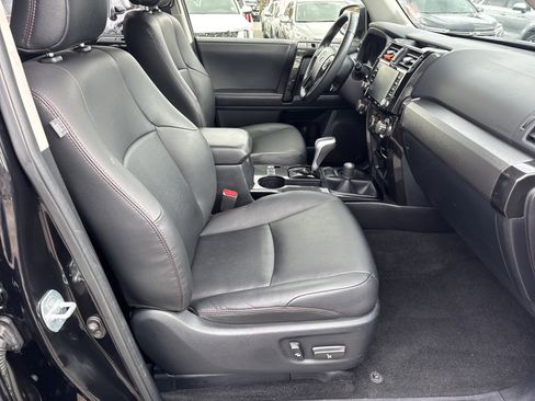 Used 2021 Toyota 4Runner TRD Off-Road Premium image 13