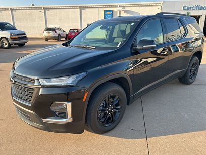 Used 2023 Chevrolet Traverse LT