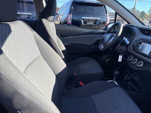 Used 2016 Toyota Yaris LE image 24