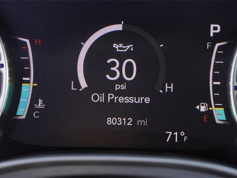 Used 2022 Chrysler Pacifica Touring image 35