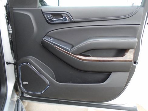 Used 2018 Chevrolet Tahoe LT image 33