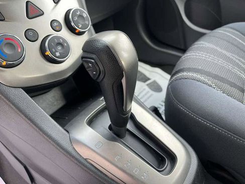 Used 2016 Chevrolet Sonic LT image 19