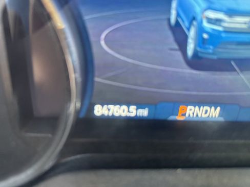 Used 2022 Ford Expedition Max Limited image 2