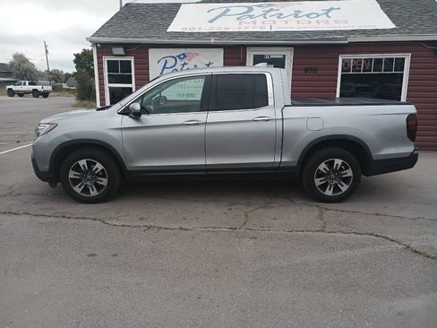 Used 2018 Honda Ridgeline RTL-E image 2