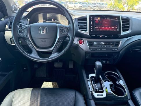 Used 2019 Honda Ridgeline RTL-T image 10