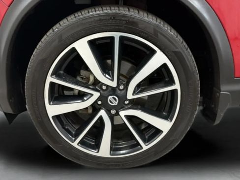 Used 2018 Nissan Rogue Sport SL w/ SL Premium Package AWD/4WD image 26