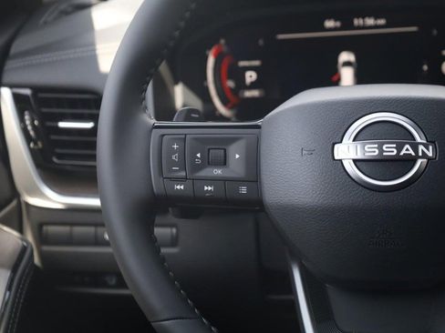 New 2026 Nissan Rogue Platinum w/ Platinum Premium Package image 10