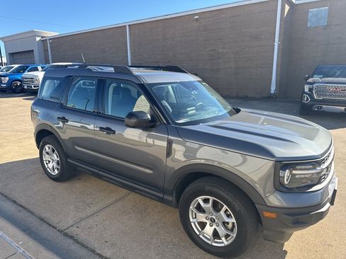 Used 2023 Ford Bronco Sport image 3