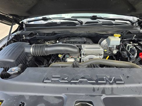 Certified 2023 RAM 1500 Limited RWD image 17