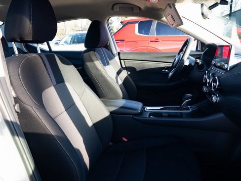 Used 2023 Nissan Sentra SV image 24