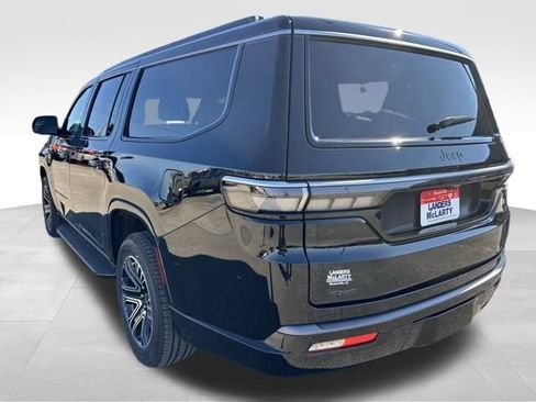 New 2026 Jeep Grand Wagoneer L 2WD image 4