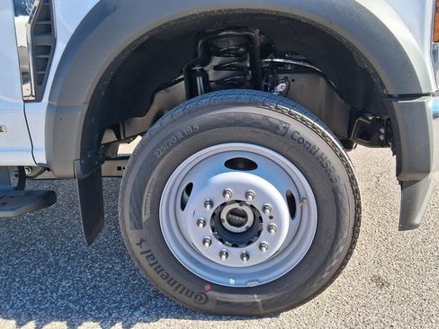 New 2025 Ford F450 XL w/ XL Chrome Package AWD/4WD image 11
