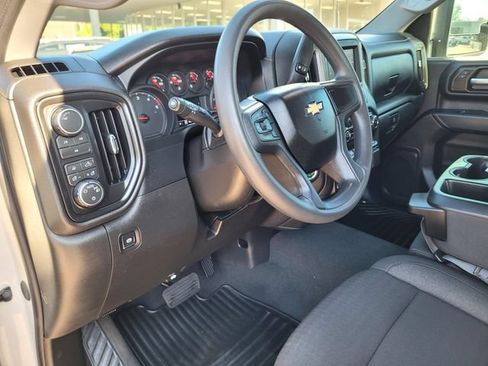Used 2026 Chevrolet Silverado 2500 Custom w/ Custom Value Package AWD/4WD image 15